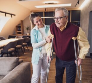 600nurse-home-caregiver-is-assisting-old-man-his-home-professional-health-support